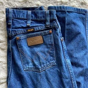 Vintage high waisted Wrangler jeans